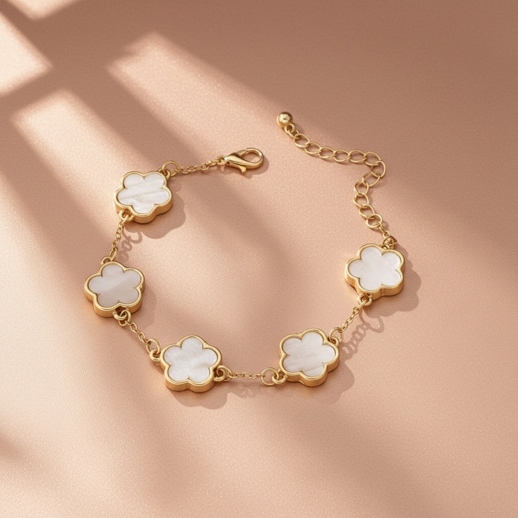 White Clover Chain Bracelet