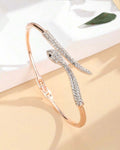 1pc Snake-Shaped Crystal Bangle Bracelet-Serpentine Design With Sparkling Crystals - Chic Accessory