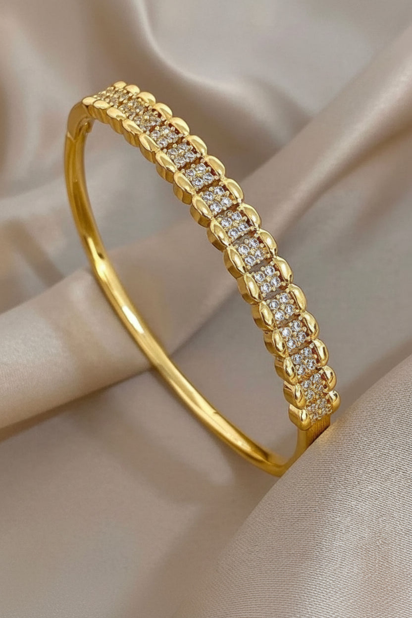 1pc Diamond-cut Sparkling wave Bracelet | 18K Gold Plated
